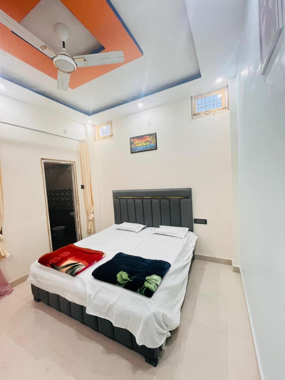Maa Villa'S - Varanasi — Photos 3